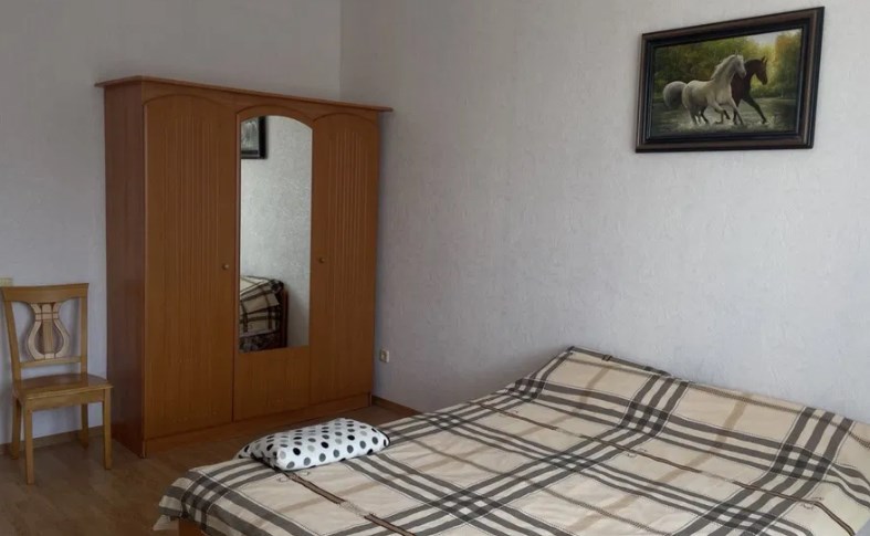 Сдам 2-х комнатную квартиру в центре в новом доме на Новосельского