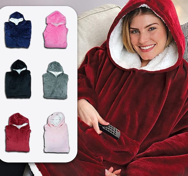 Huggle Hoodie – это комбинация мягкого теплого одеяла и комфортной толстовки с капюшоном (худи)