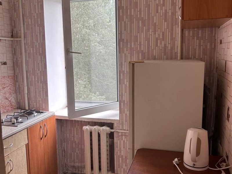 Продам 1-кімнатну, Бакинська, 37в, метро Дорогожичі, Сирець