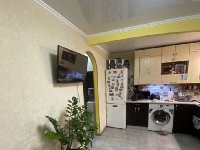 Продам 2-уровневую квартиру, ул. Черноморского казачества, 38 кв. м.