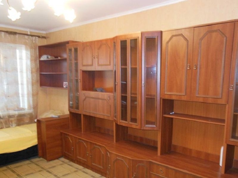 Продам квартиру 34 кв. м., 7/9, Ак. Глушко пр. /Независимости пл.