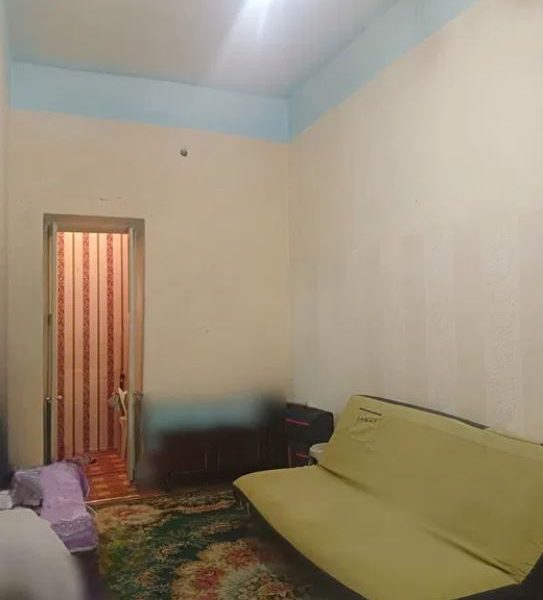 Продам квартиру 30 кв. м., 2/2, Шевченко проспект/Армейская.