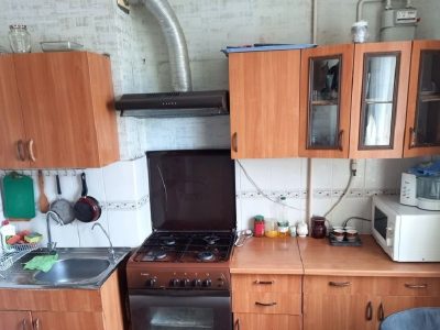 Продам квартиру 37 кв. м., 8/9, ул. Ак. Королева/Архитекторская.