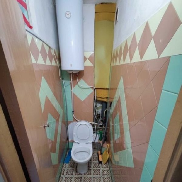 Продам квартиру 49 кв. м., 4/9, Адмиральский пр. /Судостроительная.