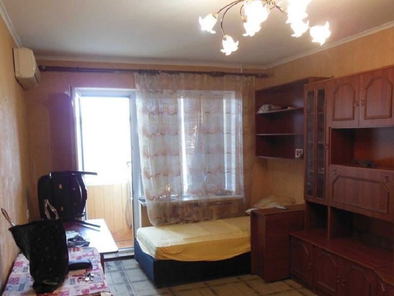 Продам квартиру 34 кв. м., 7/9, Ак. Глушко пр. /Независимости пл.