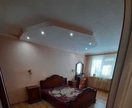 Продам квартиру 62 кв.м., 1/5, ул. Паустовского/Добровольского пр.