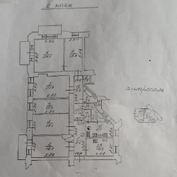 Продам квартиру в районе парка Шевченко, 2/4, бельгийка, 167 кв. м.
