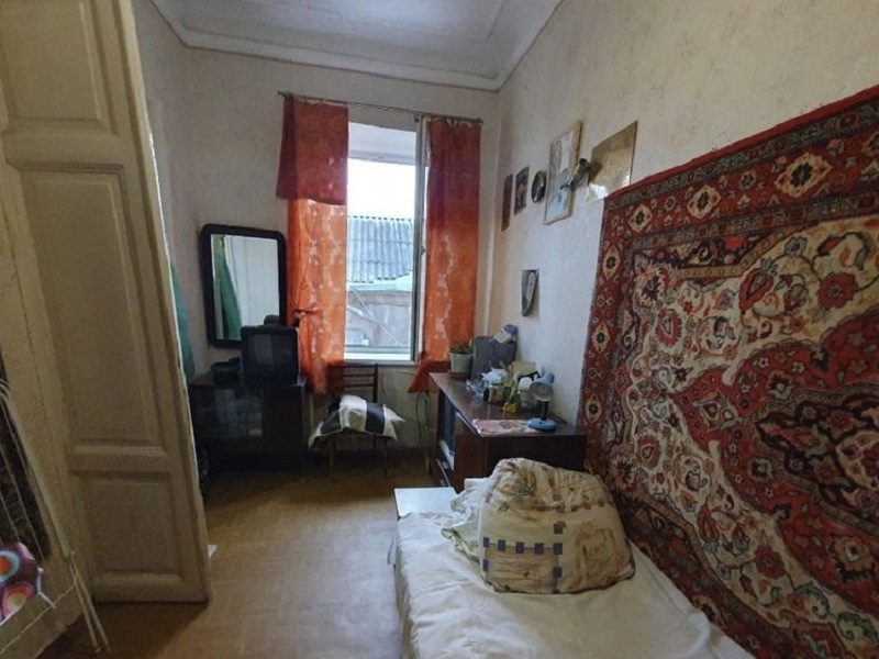 Продам квартиру 42 кв. м. 3/3, Вознесенский пер. /Старосенная площадь.