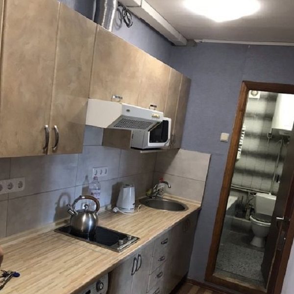 Продам квартиру 37 кв. м., 4/9, ул. Балковская/Приморский Суд,