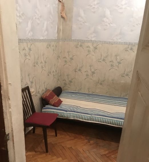 Продам квартиру 85 кв. м., 1/2, ул. Княжеская/Новосельского.