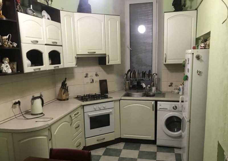 Продам квартиру 85 кв. м., 1/2, ул. Княжеская/Новосельского.