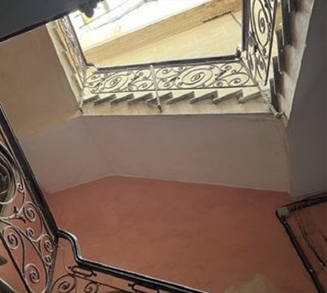 Продам квартиру 68 кв. м., 2/3, Исторический центр города.