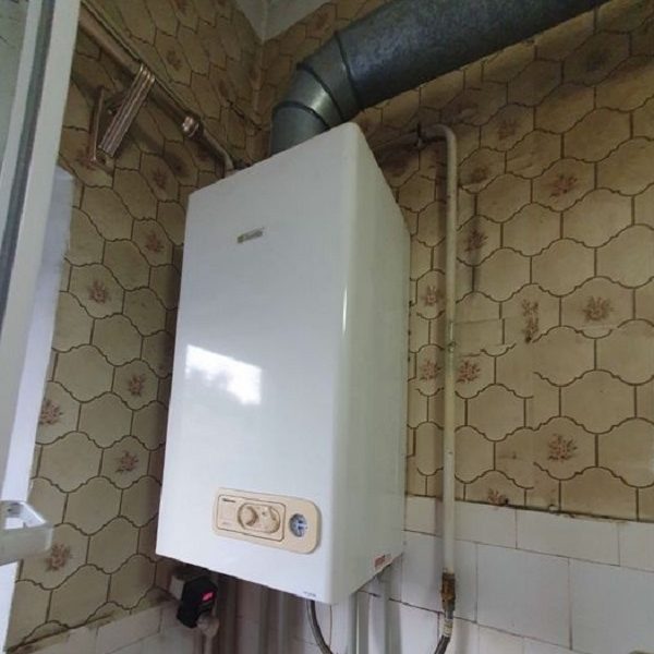 Продам квартиру 42 кв. м. 3/3, Вознесенский пер. /Старосенная площадь.