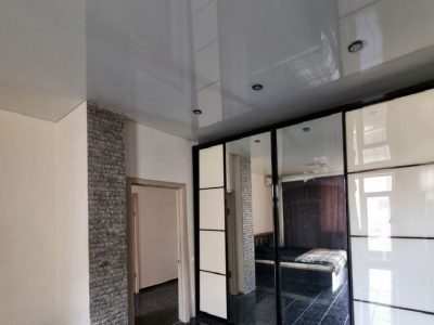 Продам квартиру 52 кв. м., 3/18, новый дом, жк Тирас.