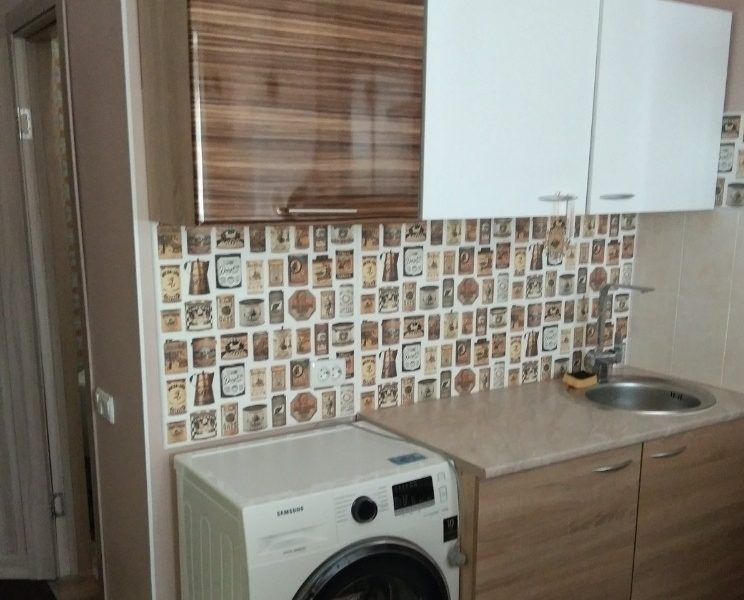 Продам квартиру 39 кв. м., 2/4, новый дом жк Smart.
