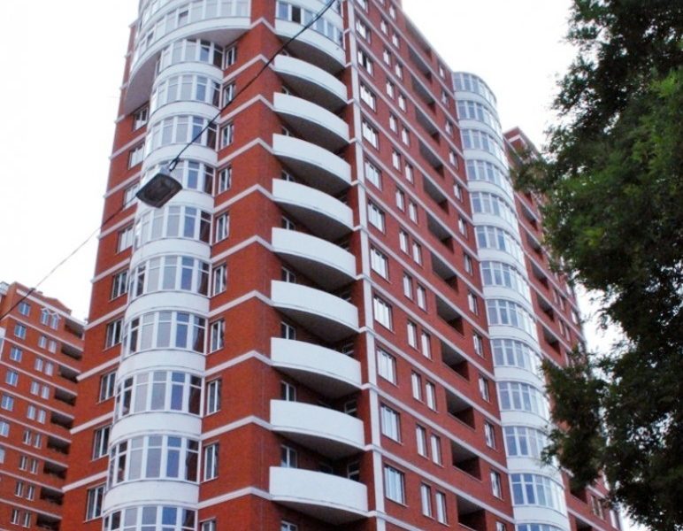 Продам квартиру, кирпичный дом, жк Капитан, 9/18, 73 кв. м.