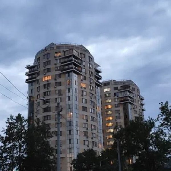 Продам квартиру 109 кв. м., 9/16, Шевченко пр. /парк Победы.