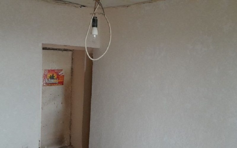 Продам квартиру 37 кв. м., 12/14, ул. М. Грушевского/ост. Нефтяников.