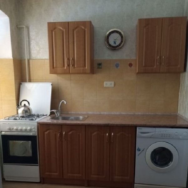 Продам квартиру 30 кв. м., 2/2, ул. Успенская/Утесова пер.