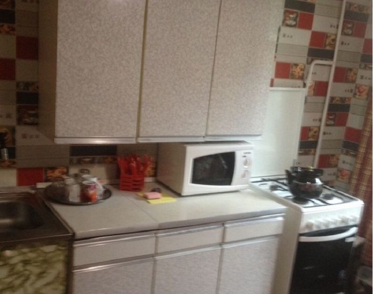Продам 2 комнатную квартиру в Лузановке, 2/9, 49 кв. м.