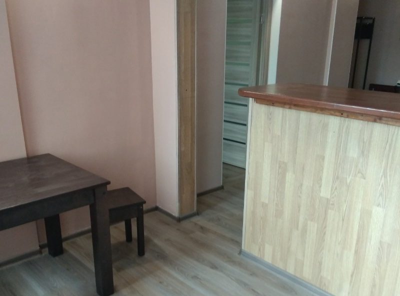 Продам квартиру 39 кв. м., 2/4, новый дом жк Smart.