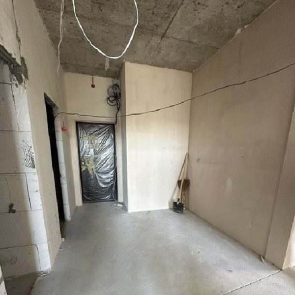 Продам квартиру 65 кв. м., 6/15, новый дом, жк 25-я Жемчужина.