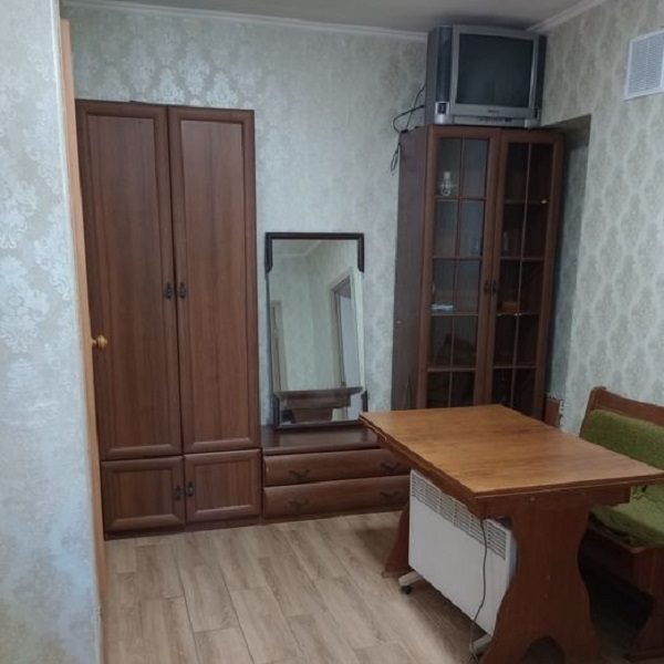 Продам квартиру 30 кв. м., 2/2, ул. Успенская/Утесова пер.