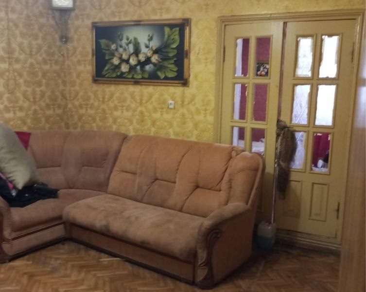 Продам квартиру 58 кв. м., 1/2, ул. Скидановская/Ольгиевский сп.