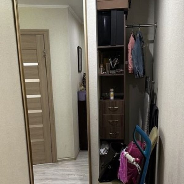 Продам квартиру 32 кв. м., 4/5, ул. Св. Рихтера/Овидиопольская дор.