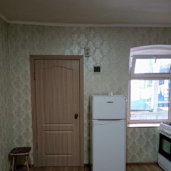 Продам квартиру 30 кв. м., 2/2, ул. Успенская/Утесова пер.