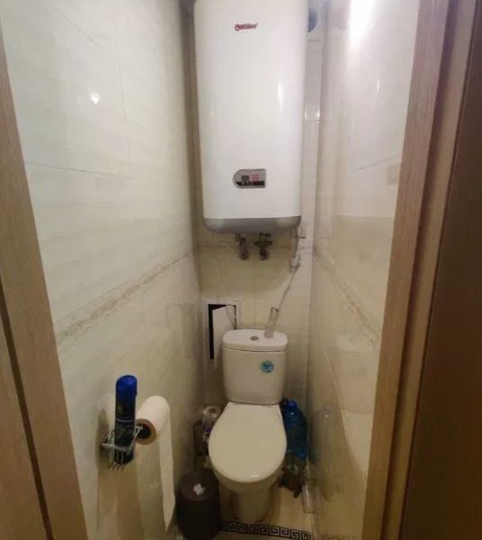 Продам квартиру 43 кв. м., 4/5, 1-я ст. Люстдорфской дор.