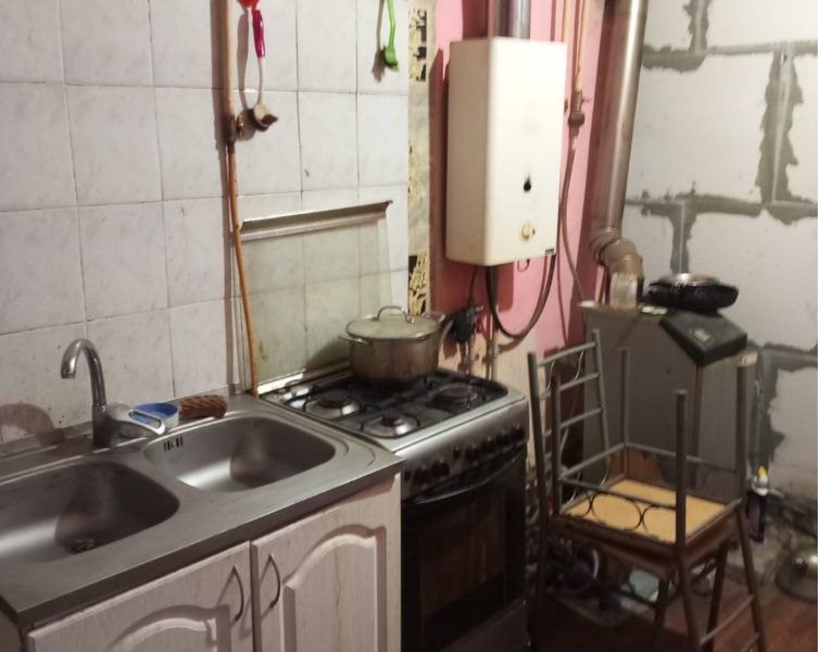 Продам квартиру 58 кв. м., 1/2, ул. Скидановская/Ольгиевский сп.