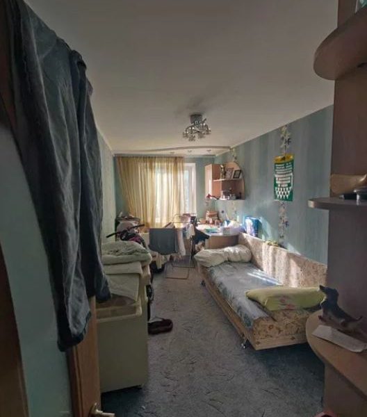 Продам квартиру 43 кв. м., 4/5, 1-я ст. Люстдорфской дор.