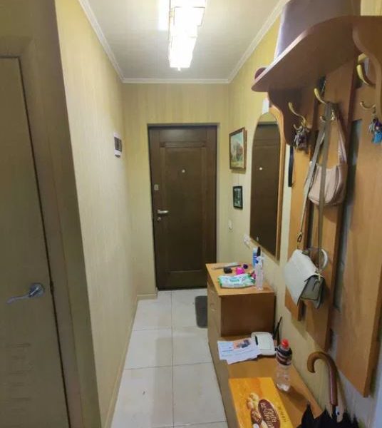Продам квартиру 43 кв. м., 4/5, 1-я ст. Люстдорфской дор.
