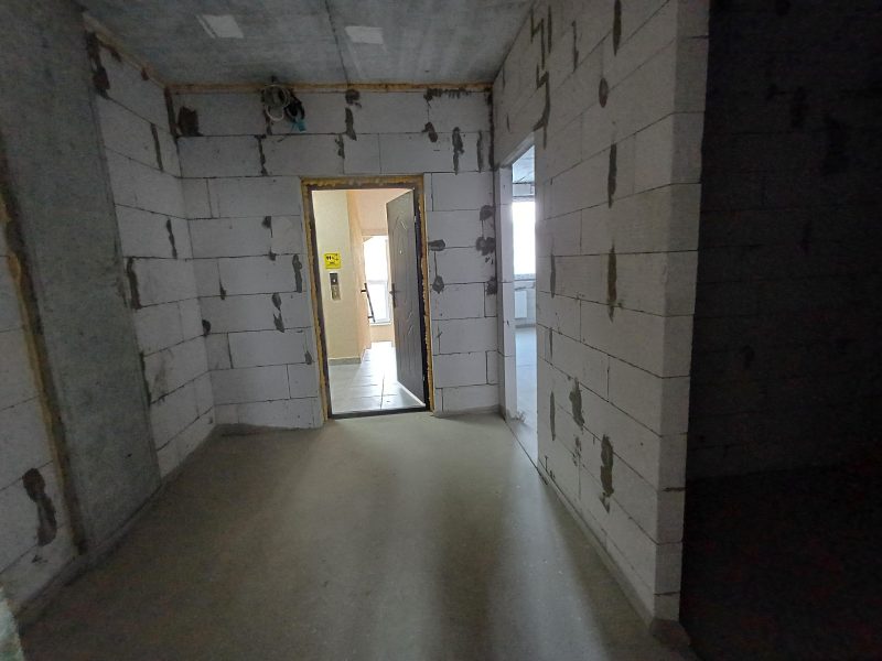 Продам Бошьшую 1-но ком.кв. Доме с паркингом. Пос. Котовского