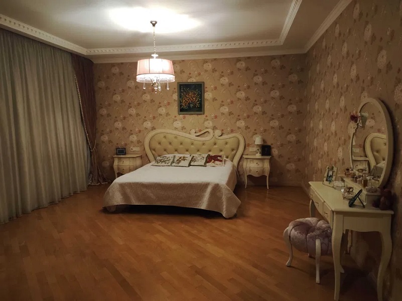 6-ти комнатная квартира с евроремонтом в новом сданном элитном доме в Аркадии