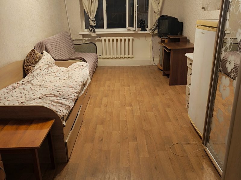 Сдам комнату в комунне