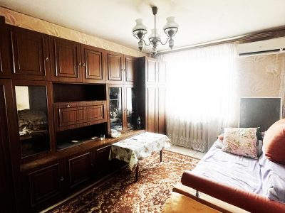 Продам 2-х комнатную квартиру в кирпичном доме Район Черёмушки
