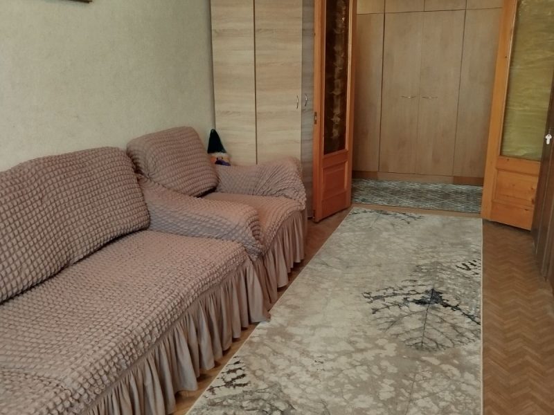 Продам 3х комн. Ильфа и Петрова