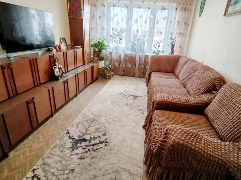 Продам 3х комн. Ильфа и Петрова