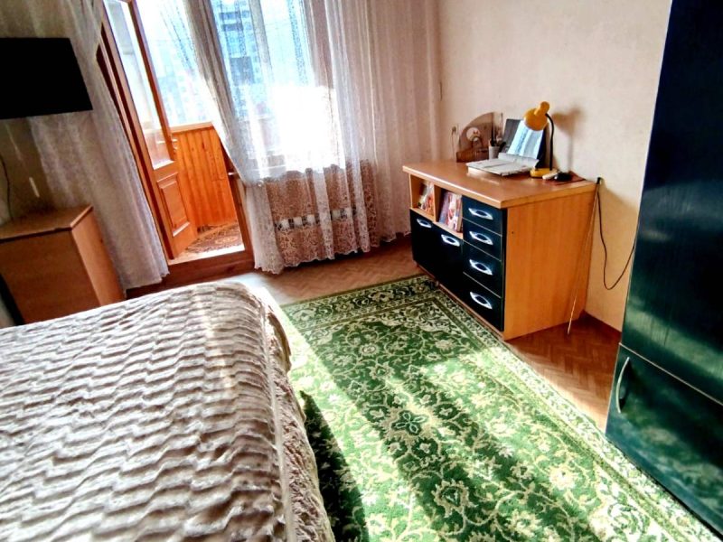Продам 3х комн. Ильфа и Петрова