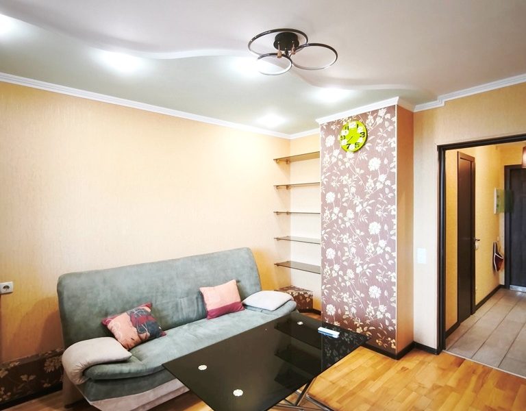 Без комісії. Продам 1-кімн.кв. 50кв.м (євродвушка) біля м. Чернігівська, вул. Краківська