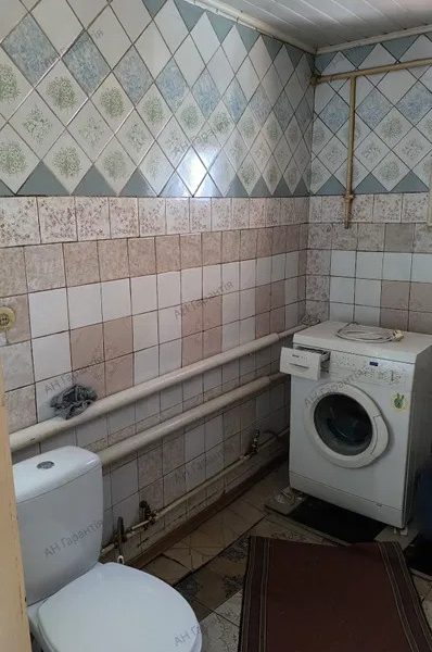 Термінова продаж будиноку у м. Дергачі . Харківська обл.