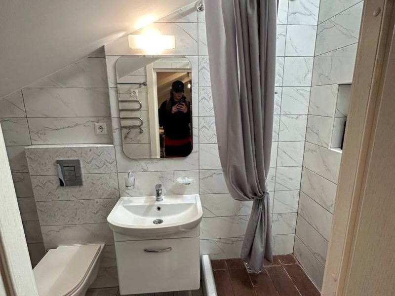Продам 1 кімн. вул. Квіткова/9 станція Фонтана